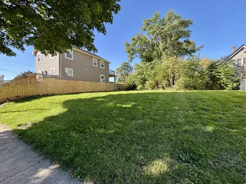 1829 N 31st #1831, Milwaukee, WI 53208
