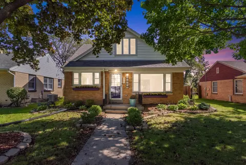 3848 N 101st, Wauwatosa, WI 53222