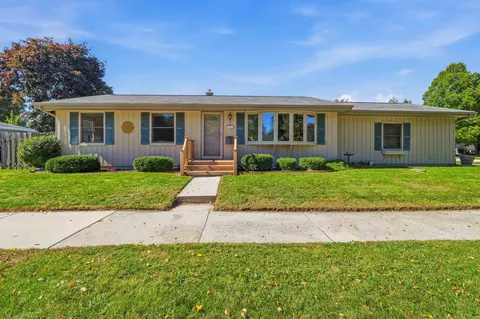 3710 S 15th, Sheboygan, WI 53081