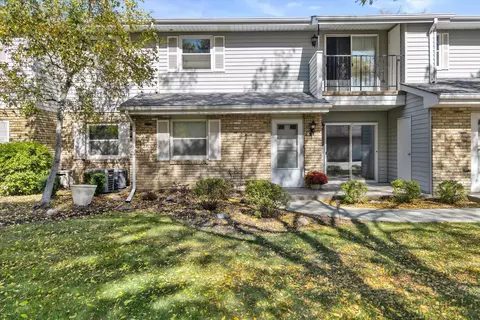 1041 Prairie #102, Mount Pleasant, WI 53406