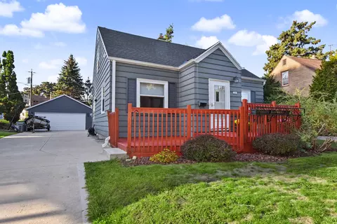 1523 E Tripoli, Milwaukee, WI 53207