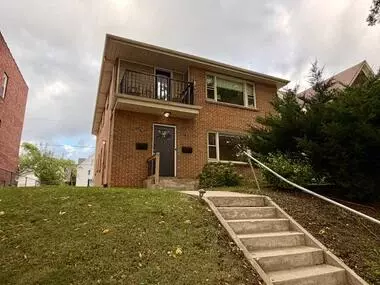 2987 S Clement #2989, Milwaukee, WI 53207