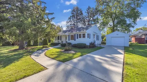 2517 Erie, Sheboygan, WI 53081