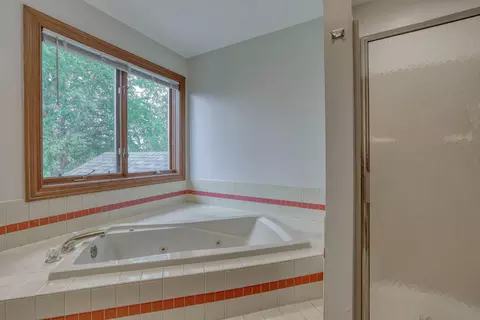 Bath - 8424 S 68th, Franklin, WI 53132 photo 3 of 5