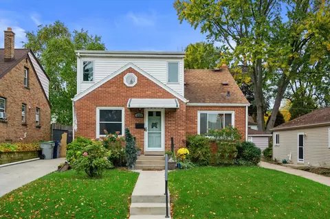 4329 S Lenox, Milwaukee, WI 53207
