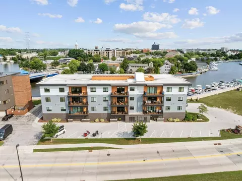 750 S Pier #7, Sheboygan, WI 53081