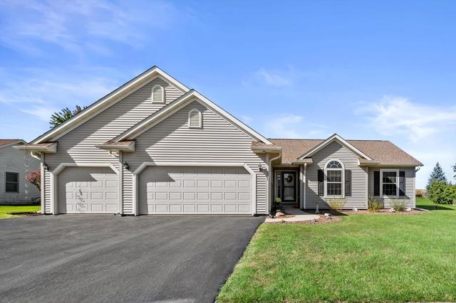 521 Tomahawk, Twin Lakes, WI 53181