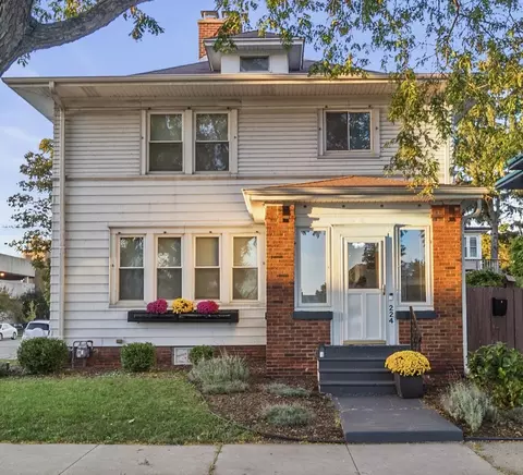 224 13th, Racine, WI 53403