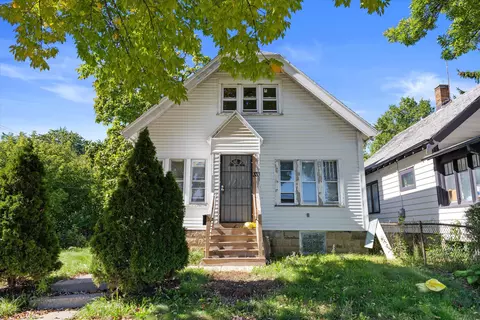333 N 36th, Milwaukee, WI 53208