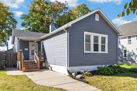 1640 Mead, Racine, WI 53403