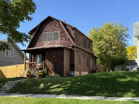 2002 N 20th, Sheboygan, WI 53081