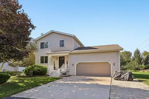 11262 3rd, Pleasant Prairie, WI 53158