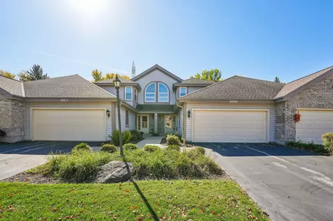 1929 Springbrook #C, Waukesha, WI 53186