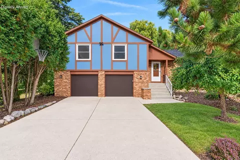 4004 Greenwood, Sheboygan, WI 53081