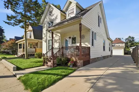 1632 N Main, Racine, WI 53402