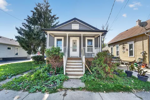 1351 Prospect, Racine, WI 53404