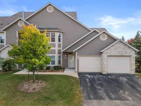 w159n4876 Graysland, Menomonee Falls, WI 53051