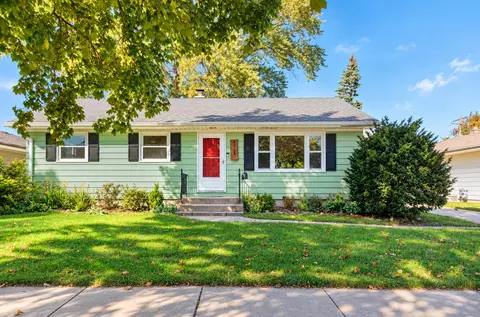 8026 W Sunbury, Milwaukee, WI 53219