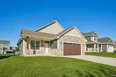 9120 Prairie Xing, Franksville, WI 53126