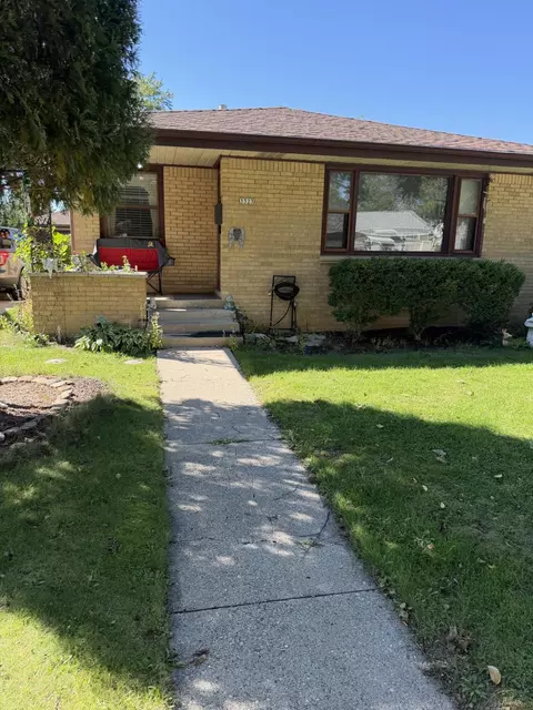 3323 S 69th, Milwaukee, WI 53219