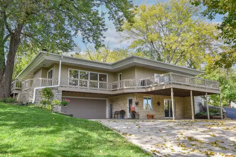 10 Brian, Watertown, WI 53094