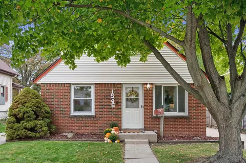 1546 S 93rd, West Allis, WI 53214