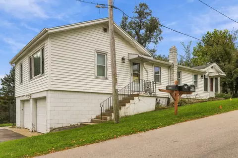 n1196 Rosewood Drive, Bloomfield, WI 53128