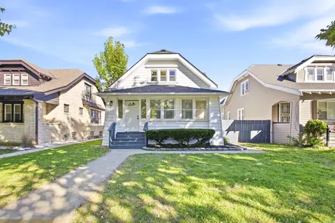 2836 N 39th, Milwaukee, WI 53210