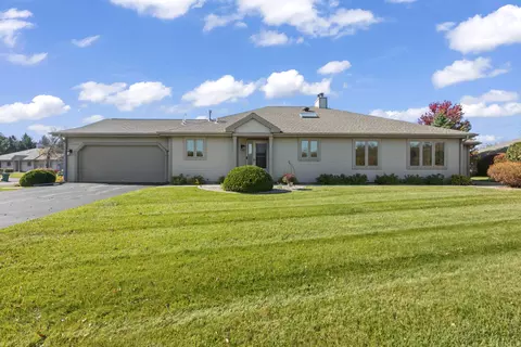 w173n8045 Shady, Menomonee Falls, WI 53051