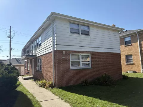 8009 W Hampton, Milwaukee, WI 53218