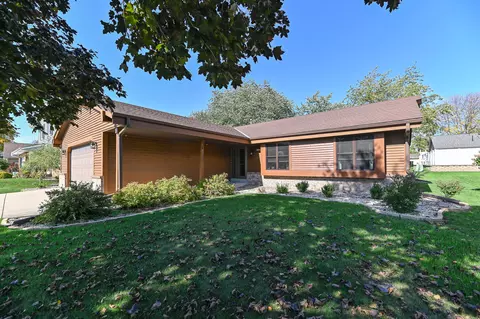 16240 W Allison, New Berlin, WI 53151
