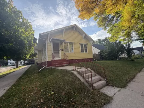 2437 N 22nd, Sheboygan, WI 53083