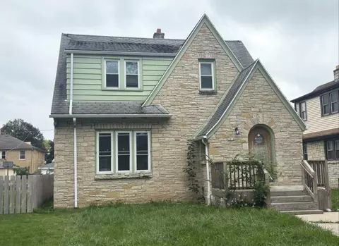 3914 N 42nd, Milwaukee, WI 53216