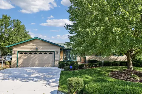 506 Torrey Pnes, Twin Lakes, WI 53181