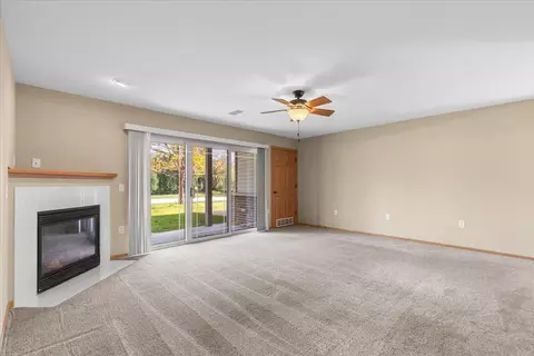 Living - 934 Spring, West Bend, WI 53095 photo 4 of 4