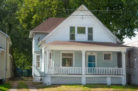 4406 Sheridan, Kenosha, WI 53140