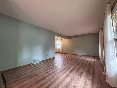 Living - 2214 Avalon, Waukesha, WI 53186 photo 3 of 6
