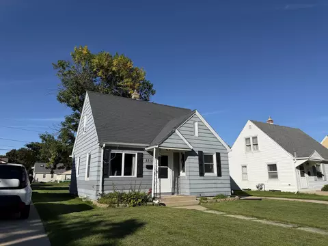 8712 W Montana, West Allis, WI 53227
