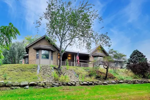 373 Church, Burlington, WI 53105