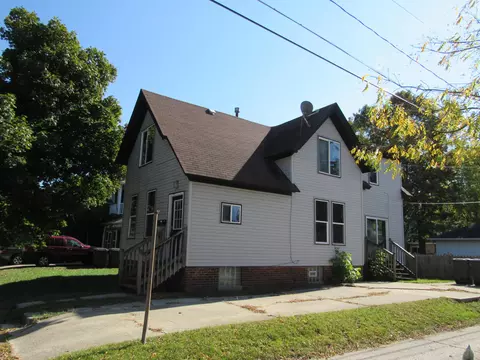 711 Ashland, Sheboygan, WI 53081