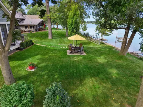 832 N Douglas, Summit, WI 53066 photo 56