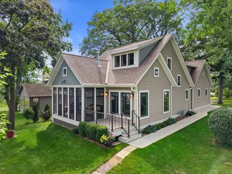832 N Douglas, Summit, WI 53066 photo 2