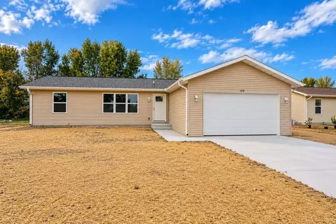 1260 E Blf, Whitewater, WI 53190