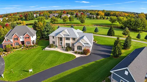 w4744 Briar Drive, Lafayette, WI 53121