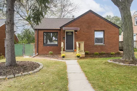 4125 S 5th, Milwaukee, WI 53207