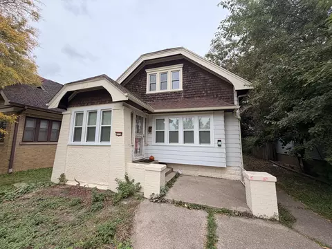 2972 N 51st #2972A, Milwaukee, WI 53210