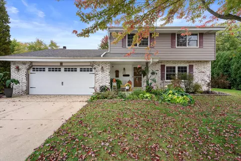 w177s7802 Kristin, Muskego, WI 53150