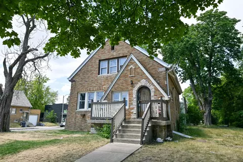 3103 N 28th, Milwaukee, WI 53216