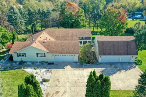 18431 120th, Bristol, WI 53104