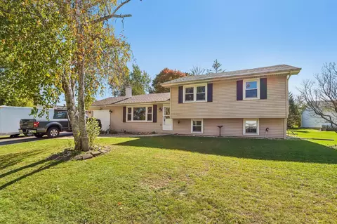 1825 Esch, Twin Lakes, WI 53181
